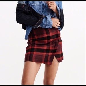 ABERCROMBIE & FITCH WOOL PLAID SKIRT 00 NWOT